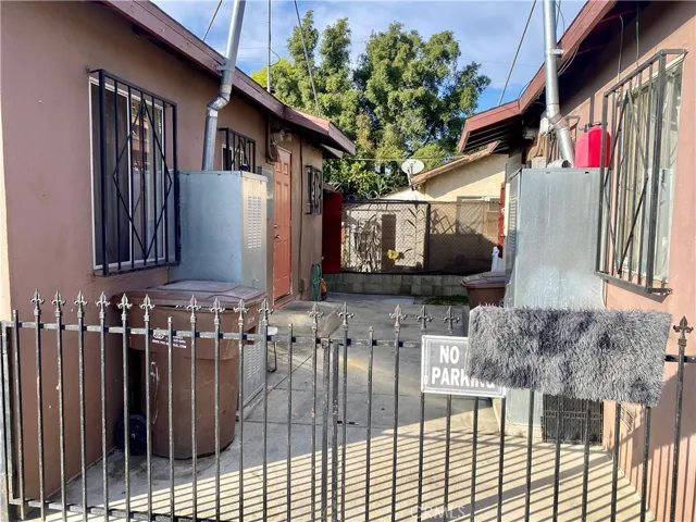 2817 Meeker Avenue, El Monte, California 91732