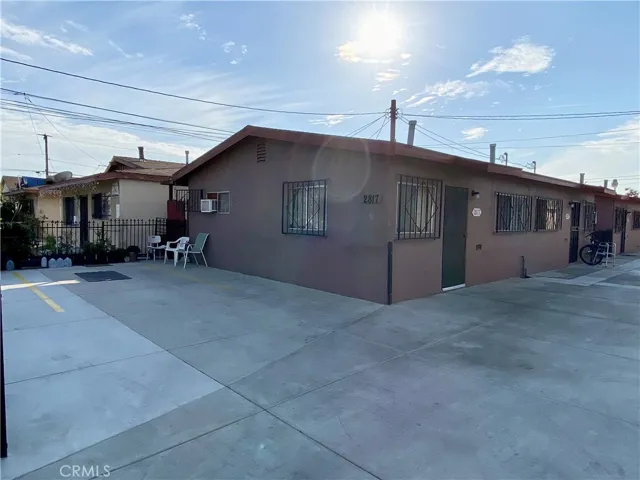 2817 Meeker Avenue, El Monte, California 91732