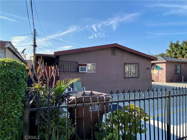 2817 Meeker Avenue, El Monte, California 91732