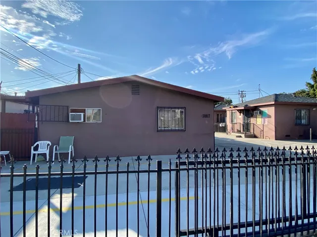 2817 Meeker Avenue, El Monte, California 91732