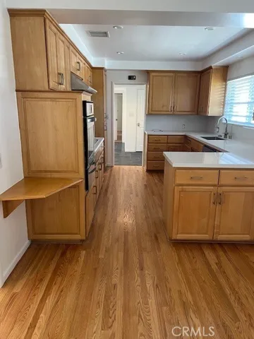 kitchen, lots of cabinet space