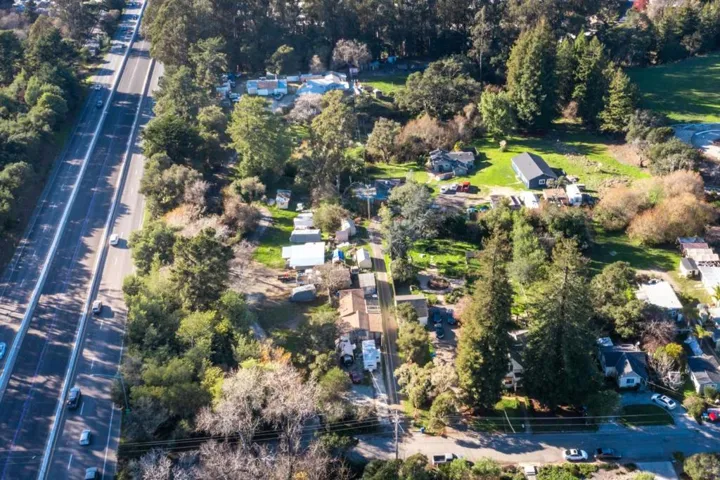 2603 Monterey Avenue, Soquel, California 95073