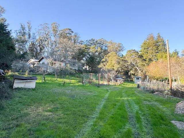 2603 Monterey Avenue, Soquel, California 95073