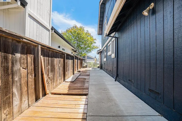 4325 Monterey Ct, Discovery Bay, California 94505