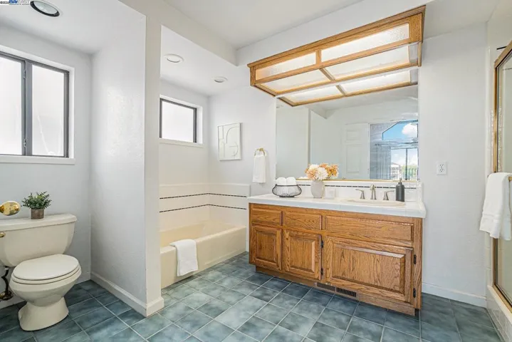 4325 Monterey Ct, Discovery Bay, California 94505