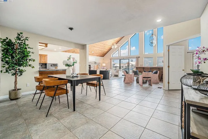 4325 Monterey Ct, Discovery Bay, California 94505