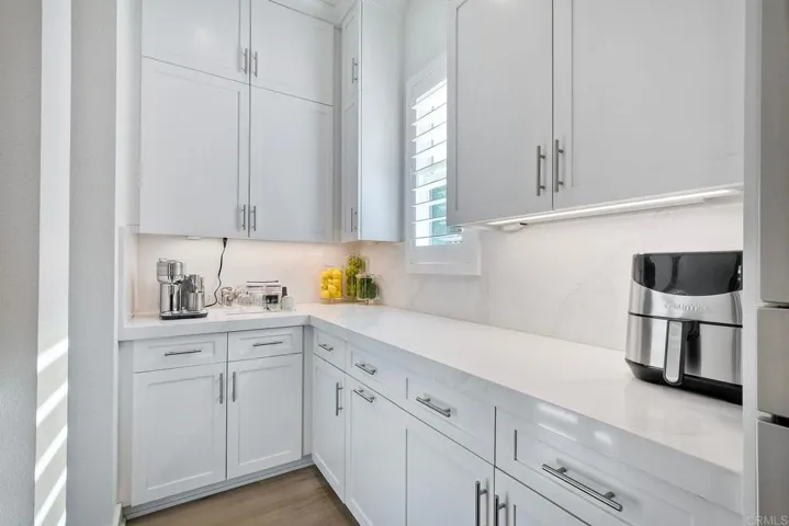 734 Adelaide Circle, Encinitas, California 92024