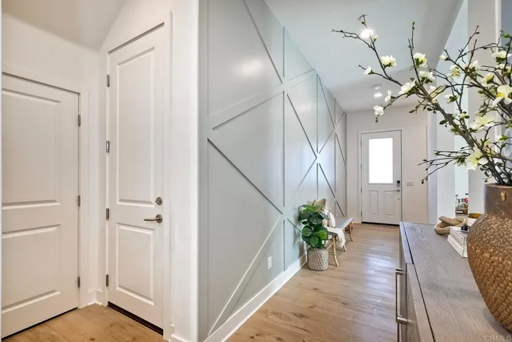 734 Adelaide Circle, Encinitas, California 92024