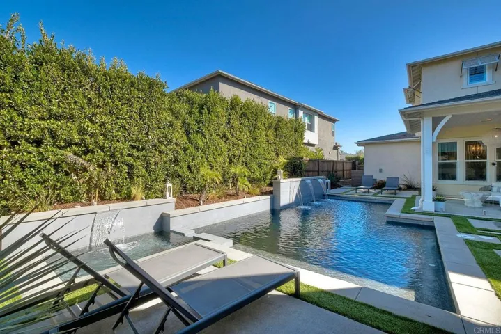 734 Adelaide Circle, Encinitas, California 92024