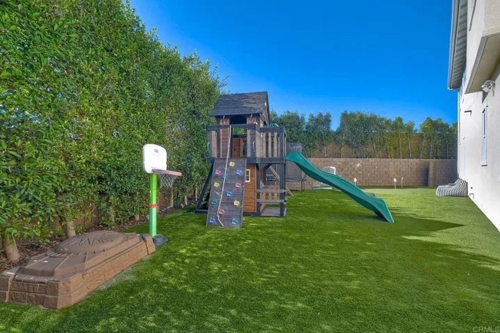 734 Adelaide Circle, Encinitas, California 92024