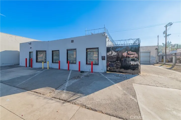 5568 Alhambra Avenue, Los Angeles, California 90032