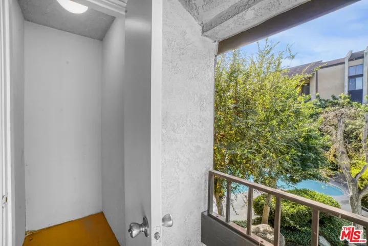 8711 Falmouth Avenue 114, Playa Del Rey, California 90293