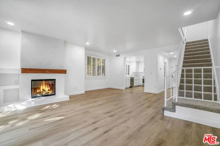 8711 Falmouth Avenue 114, Playa Del Rey, California 90293