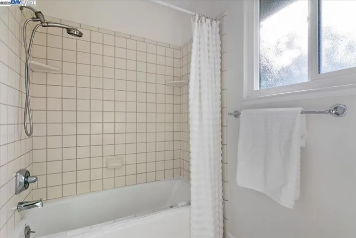 1520 Arkell Rd, Walnut Creek, California 94598