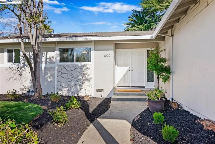 1520 Arkell Rd, Walnut Creek, California 94598