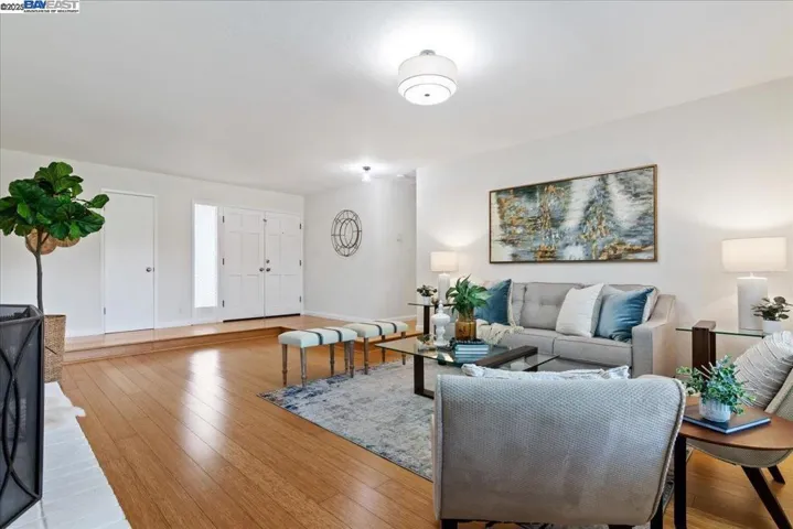 1520 Arkell Rd, Walnut Creek, California 94598