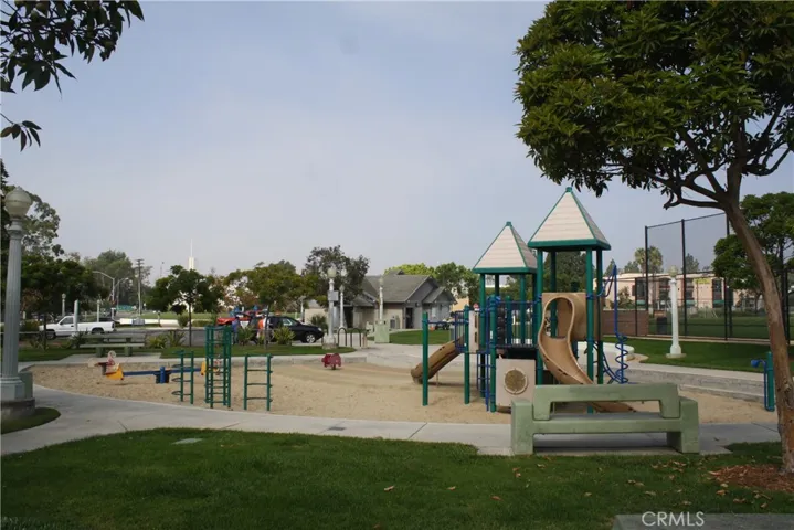 Bob Henry Park playground just outside Castaways entry
