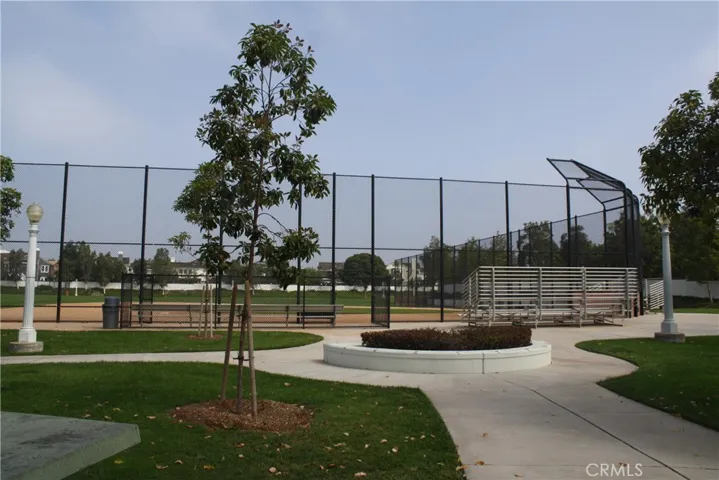 Bob Henry Park baseball diamond and fields