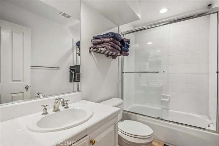 En suite bath for upstairs bedroom