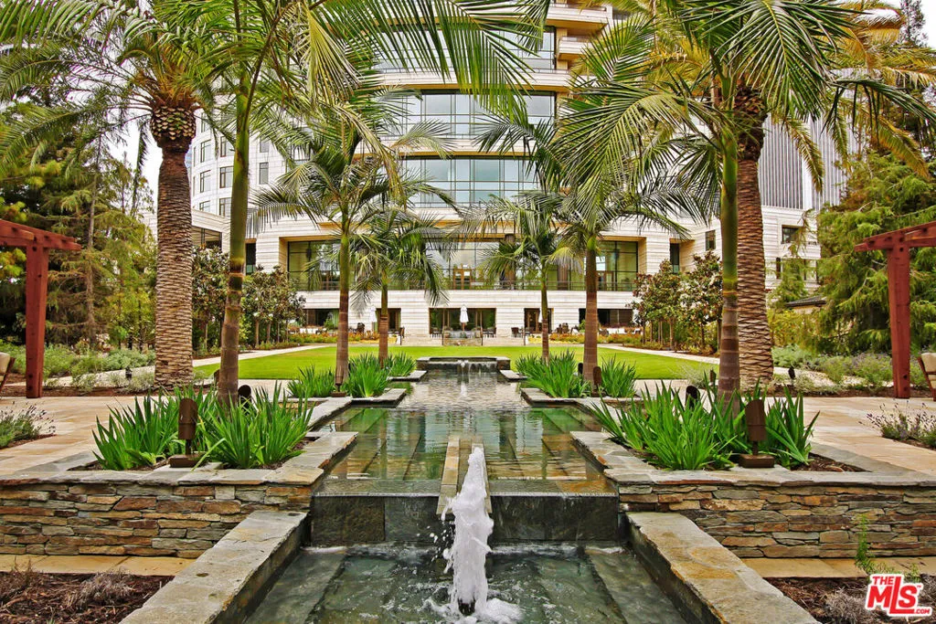 1 W Century Drive 17c, Los Angeles, California 90067 home-pic-19