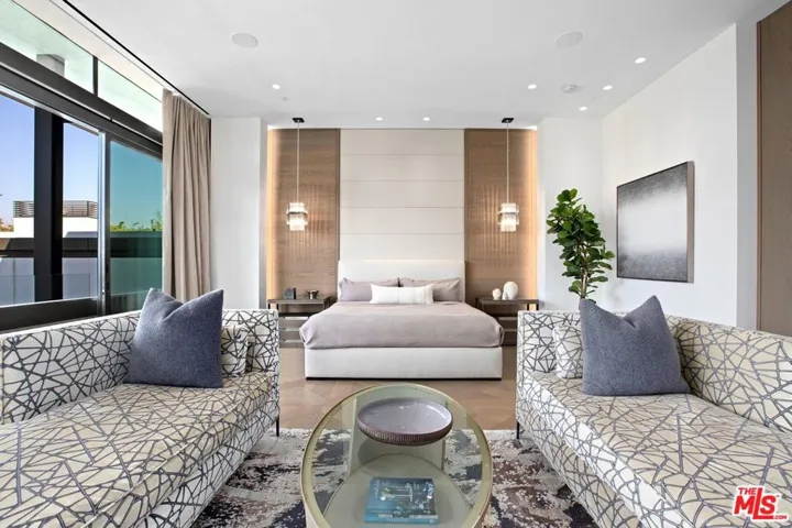 1115 Georgina Avenue, Santa Monica, California 90402