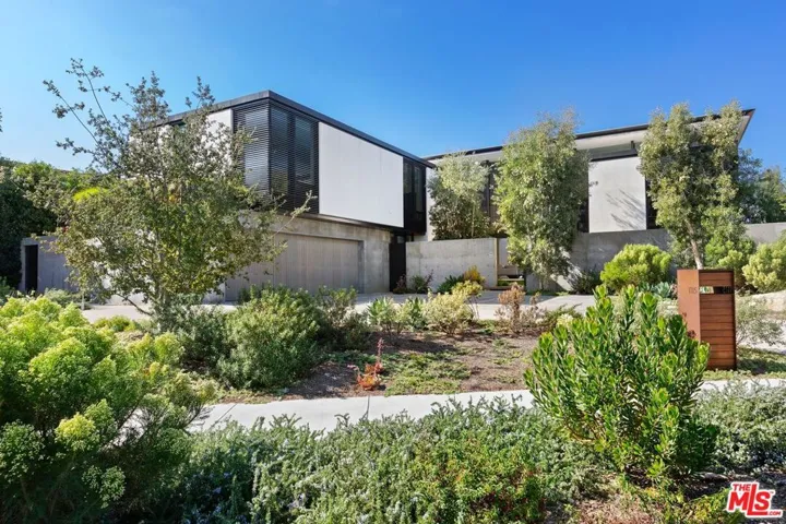 1115 Georgina Avenue, Santa Monica, California 90402