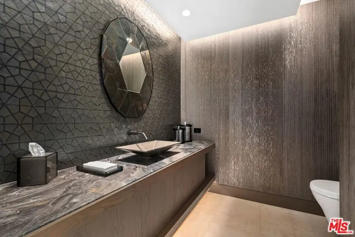 1115 Georgina Avenue, Santa Monica, California 90402