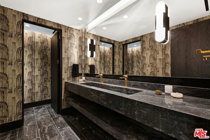 1115 Georgina Avenue, Santa Monica, California 90402