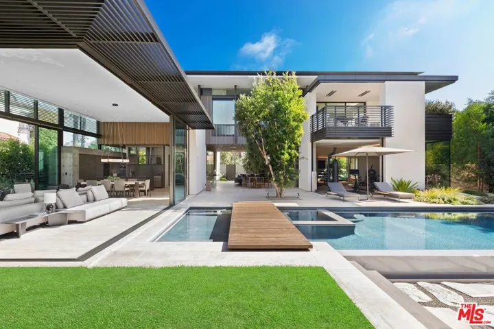 1115 Georgina Avenue, Santa Monica, California 90402