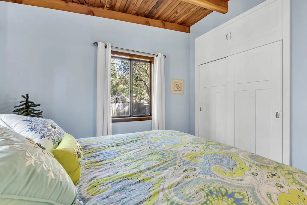 53340 Idyllbrook Drive, Idyllwild, California 92549 home-pic-31