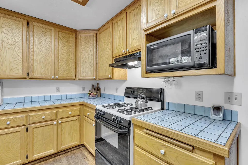 53340 Idyllbrook Drive, Idyllwild, California 92549 home-pic-20