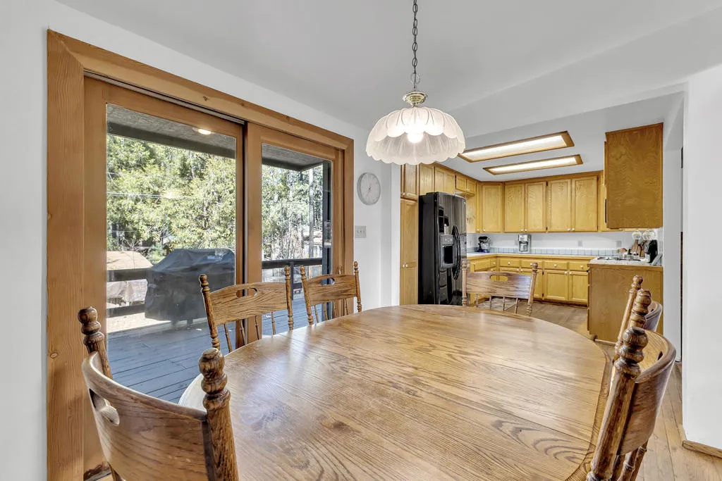 53340 Idyllbrook Drive, Idyllwild, California 92549 home-pic-26