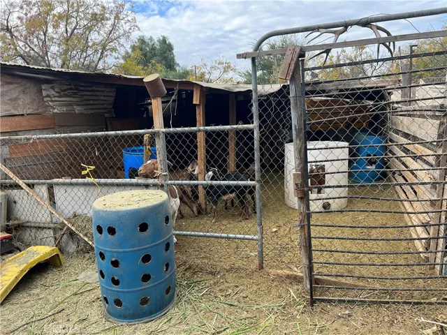 18489 Santa Ana Avenue, Bloomington, California 92316