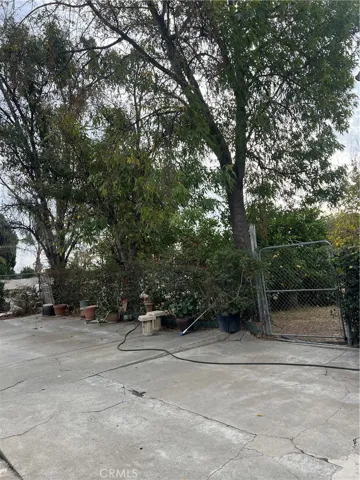 18489 Santa Ana Avenue, Bloomington, California 92316