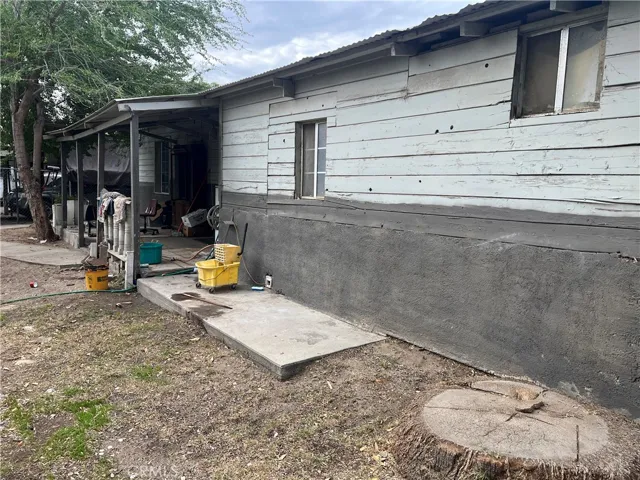 18489 Santa Ana Avenue, Bloomington, California 92316