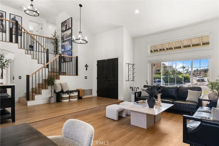 26951 Pembroke Lane, Lake Forest, California 92630