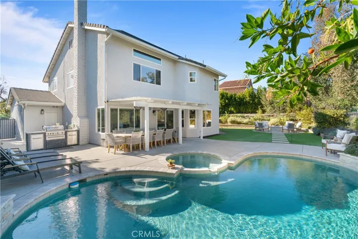 26951 Pembroke Lane, Lake Forest, California 92630