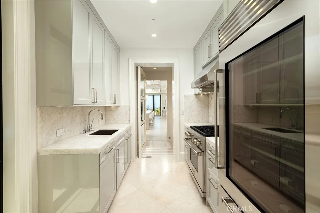 6 Midsummer, Newport Coast, California 92657 home-pic-14