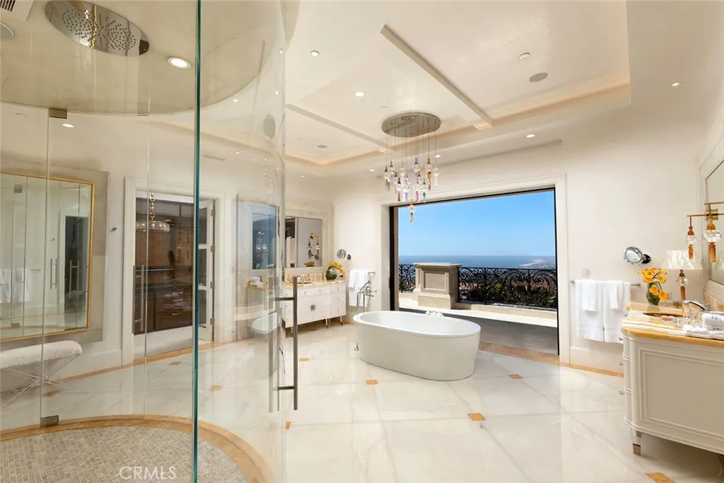 6 Midsummer, Newport Coast, California 92657 home-pic-26