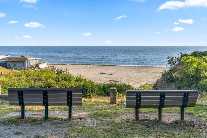 306 Los Altos Drive, Aptos, California 95003