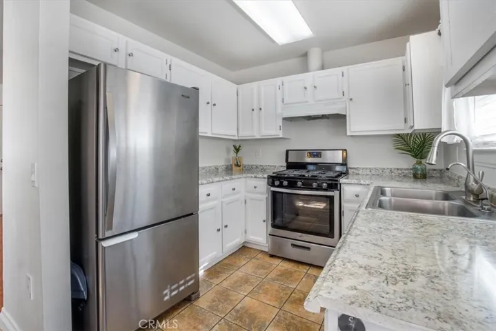2502 Santa Ana Boulevard N, Los Angeles, California 90059