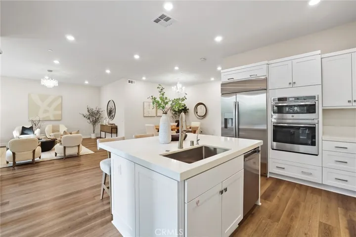 645 Athos, Lake Forest, California 92630