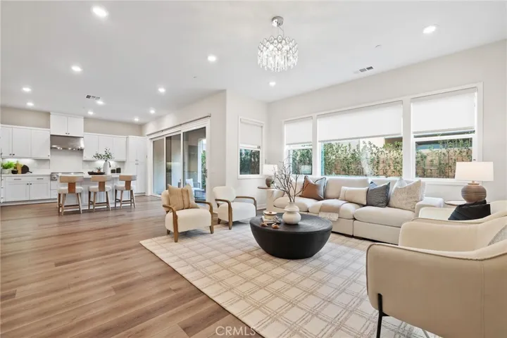 645 Athos, Lake Forest, California 92630
