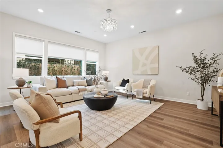 645 Athos, Lake Forest, California 92630