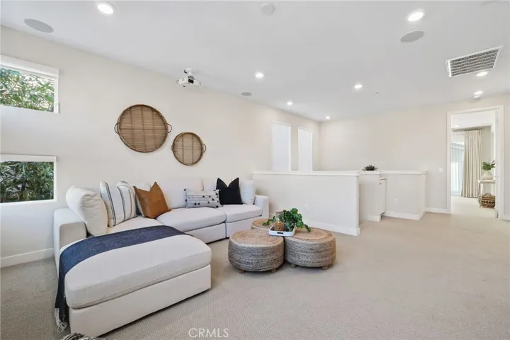 645 Athos, Lake Forest, California 92630