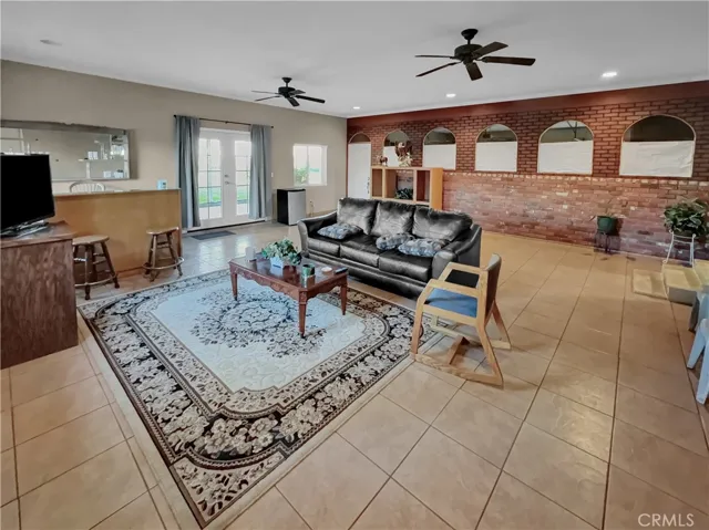 4518 Central Avenue, Atwater, California 95301