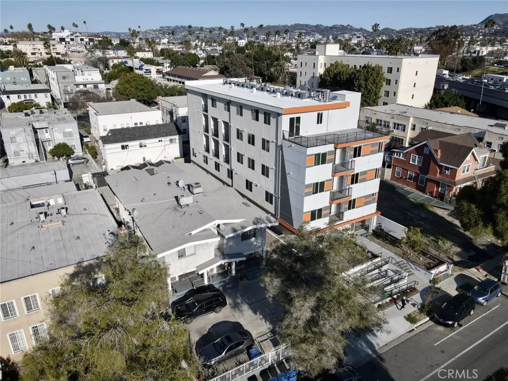 543 N Heliotrope Drive, Los Angeles, California 90004 home-pic-46