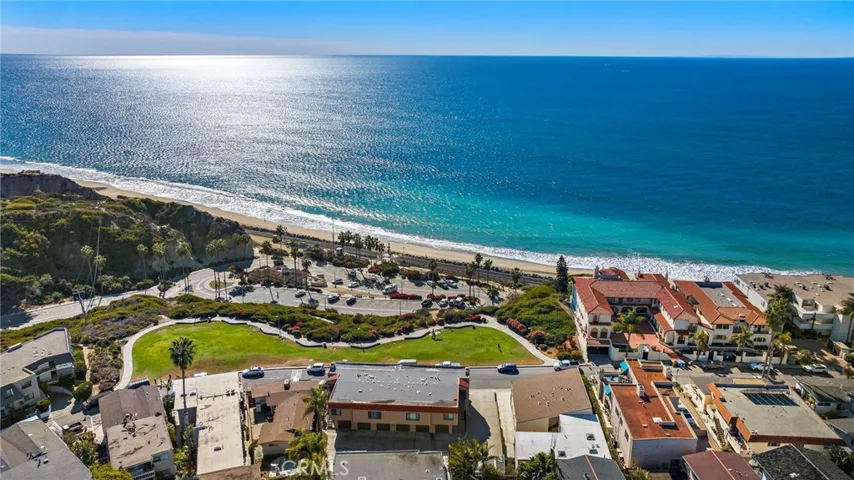 250 Avenida Lobeiro D, San Clemente, California 92672