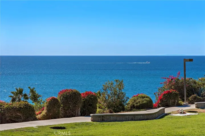 250 Avenida Lobeiro D, San Clemente, California 92672