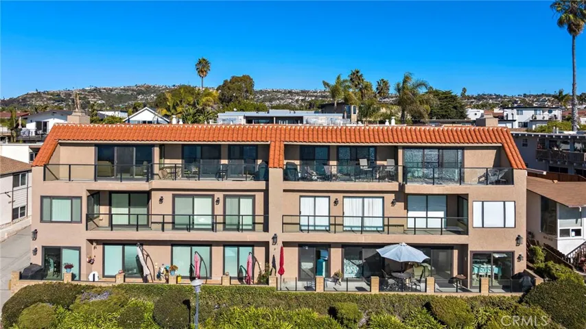 250 Avenida Lobeiro D, San Clemente, California 92672